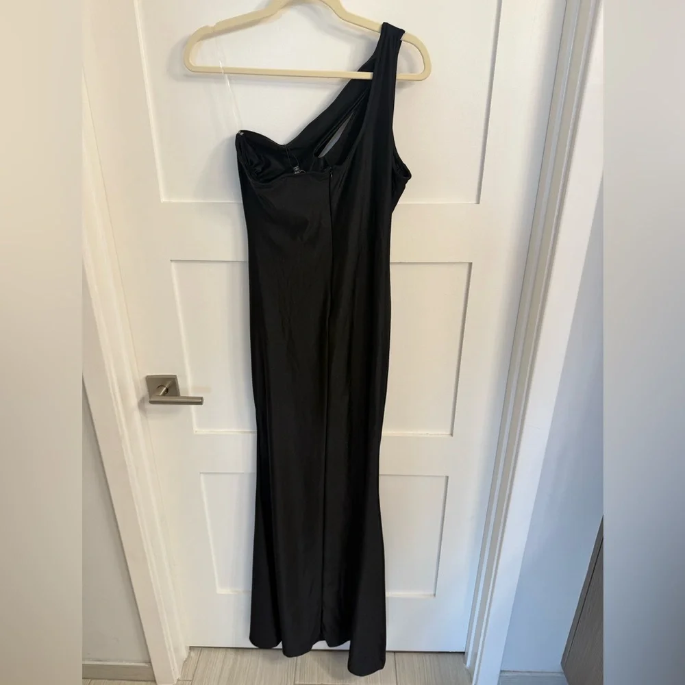 Fashion Nova As You Know It Dress - Black Asymmetrical Mermaid Gown - Picture 6 of 6